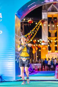 BIB: 9000, 5156, 720
                            <button type="button" onclick="openModal(21812294)" class="btn btn-primary btn-sm float-right btn-popup" data-toggle="modal" data-target=".modal-high-quality">
                        <i class="fas fa-shopping-cart"></i> Add to Cart
                    </button>
                                            <button type="button" onclick="isThisMe(21812294, true)" class="btn btn-success btn-sm float-right btn-popup btn-isme hidden" data-toggle="tooltip" data-placement="bottom" title="นี่คือรูปของคุณใช่ไหม คลิกที่นี่เพื่อเอาเข้าอัลบั้ม">
                        <i class="fas fa-plus"></i> Add to album
                    </button>
                    <button type="button" onclick="isThisMe(21812294, false)" class="btn btn-warning btn-sm float-right btn-popup btn-isnotme hidden">
                        <i class="fas fa-ban"></i> Remove from album
                    </button>